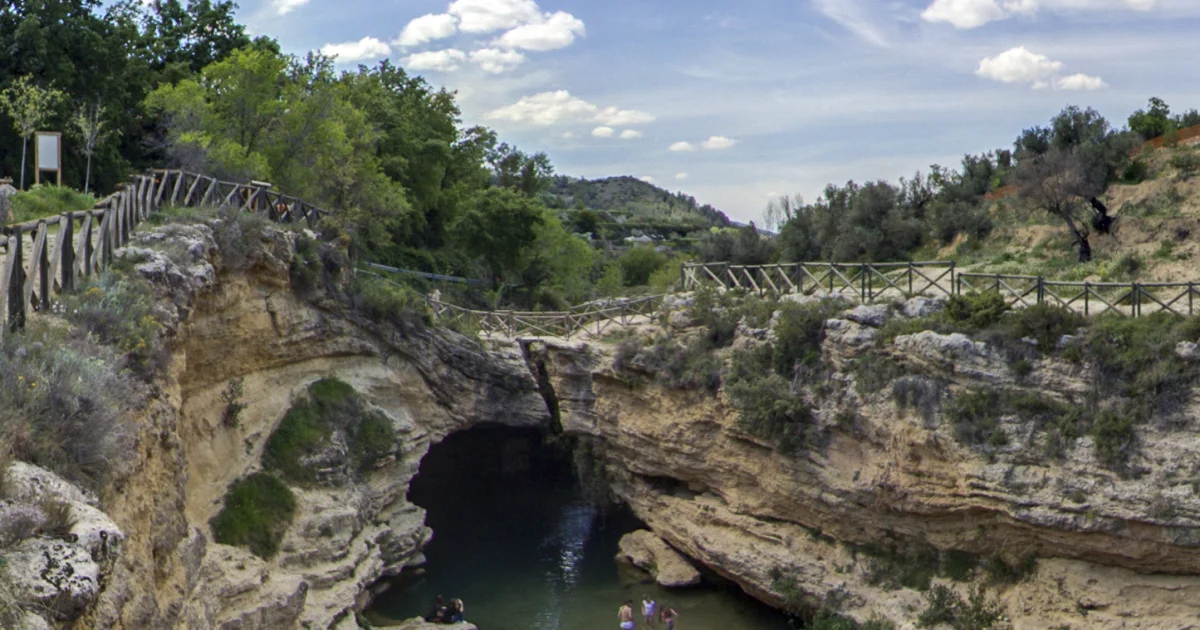 Fotógrafo Inmobiliario en Bullas | fotovende.com 1 Bullas: ciudad de la Región de Murcia. Fotografía inmobiliaria profesional con HDR, vídeo 4K y drone AESA certificado.