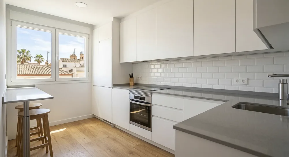Portfolio de Fotografía Inmobiliaria en Murcia 11 otografo-interiores-murcia-cocina-blanca-estilo-metro